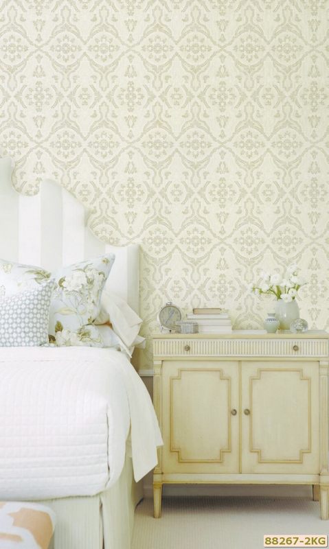 88267-2 là mẫu giấy dán tường tân cổ điển kết hợp cùng họa tiết là những bông hoa to